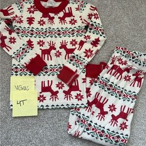 Hanna Andersson Red and White Reindeer Pajama Set